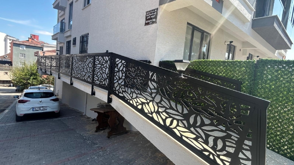 Bayram Karakaş Apt. 